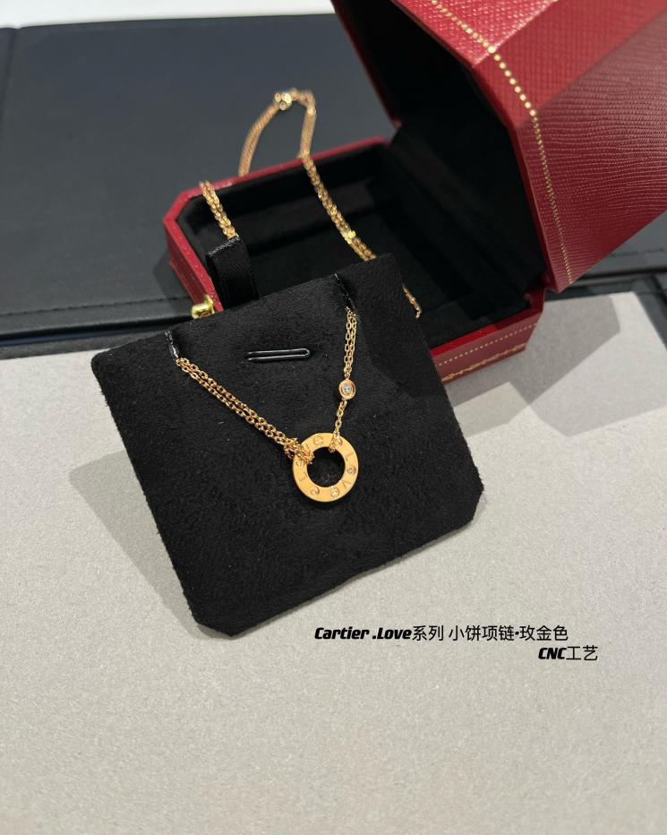 replica,repliche,fake,1:1,earrings,bracelet,ring,jewelry Collana torta Cartier serie Love