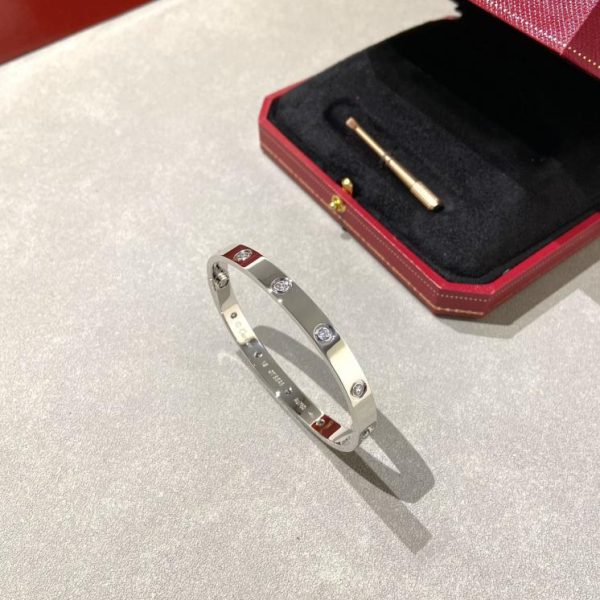 replica,repliche,fake,1:1,earrings,bracelet,ring,jewelry Bracciale Cartier con dieci diamanti versione ampia