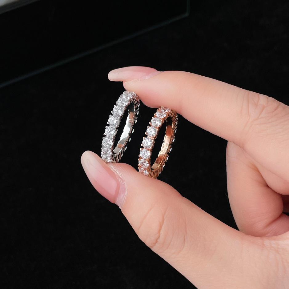 replica,repliche,fake,1:1,earrings,bracelet,ring,jewelry Anello con diamanti Cartier replica,repliche,fake,1:1,earrings,bracelet,ring,jewelry Anello con diamanti Cartier