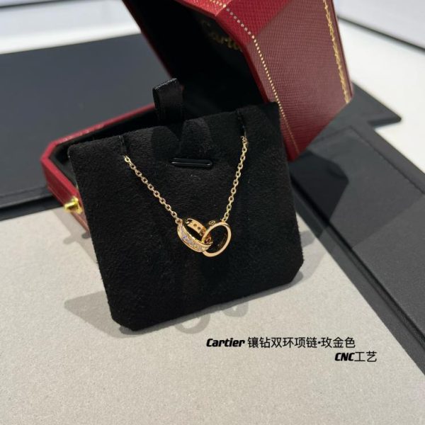 replica,repliche,fake,1:1,earrings,bracelet,ring,jewelry Collana classica con doppio anello di diamanti di Cartier