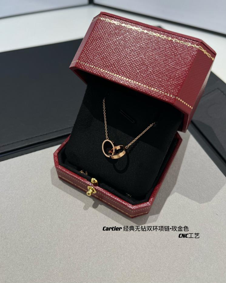 replica,repliche,fake,1:1,earrings,bracelet,ring,jewelry Collana classica con doppio anello di diamanti di Cartier replica,repliche,fake,1:1,earrings,bracelet,ring,jewelry Collana classica con doppio anello di diamanti di Cartier