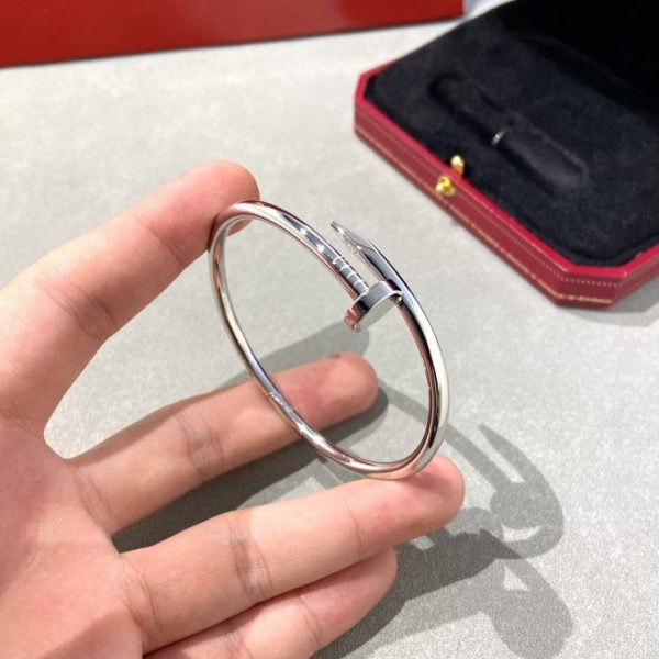 replica,repliche,fake,1:1,earrings,bracelet,ring,jewelry Bracciale a chiodo Cartier senza diamanti