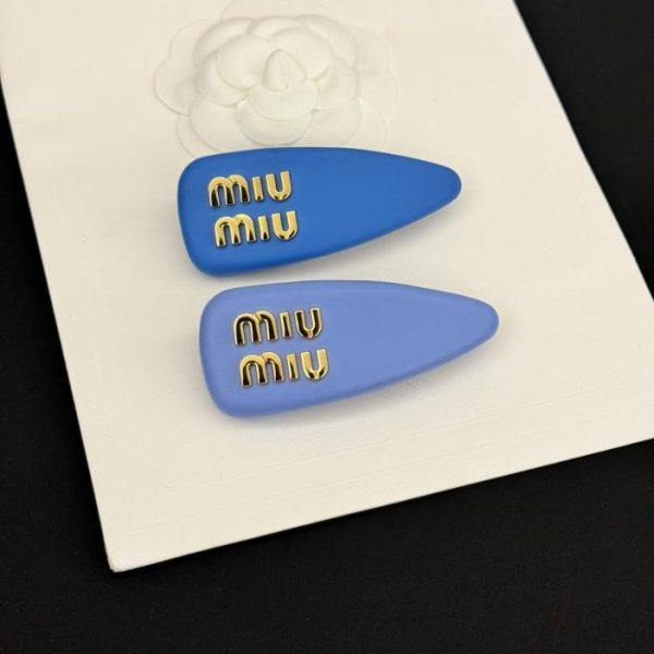 replica,repliche,fake,1:1,earrings,bracelet,ring,jewelry Fermaglio per capelli a forma di caramella Miu Miu