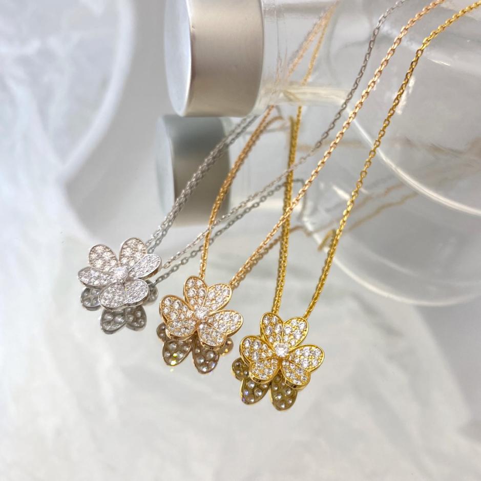 replica,repliche,fake,1:1,earrings,bracelet,ring,jewelry [Top Edition] Collana con trifoglio di Van Cleef & Arpels