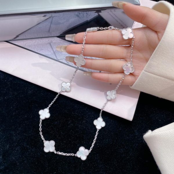replica,repliche,fake,1:1,earrings,bracelet,ring,jewelry [Versione top] Collana di Van Cleef & Arpels a dieci fiori in madreperla bianca