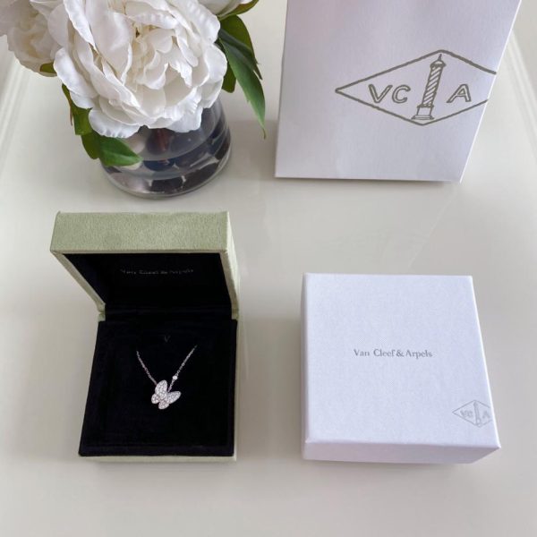 [Edizione Top] Collana con farfalla Van Cleef & ArpelsVCA