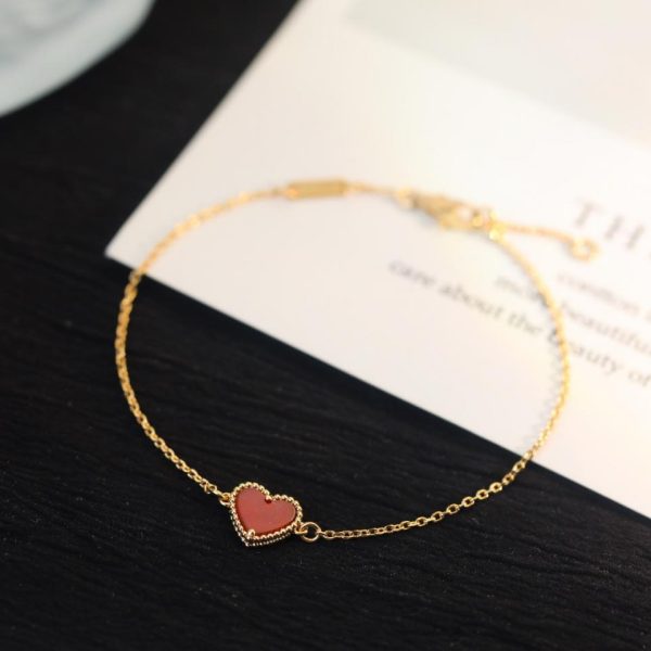 replica,repliche,fake,1:1,earrings,bracelet,ring,jewelry [Versione top] Bracciale Van Cleef & Arpels con mini cuore in corniola