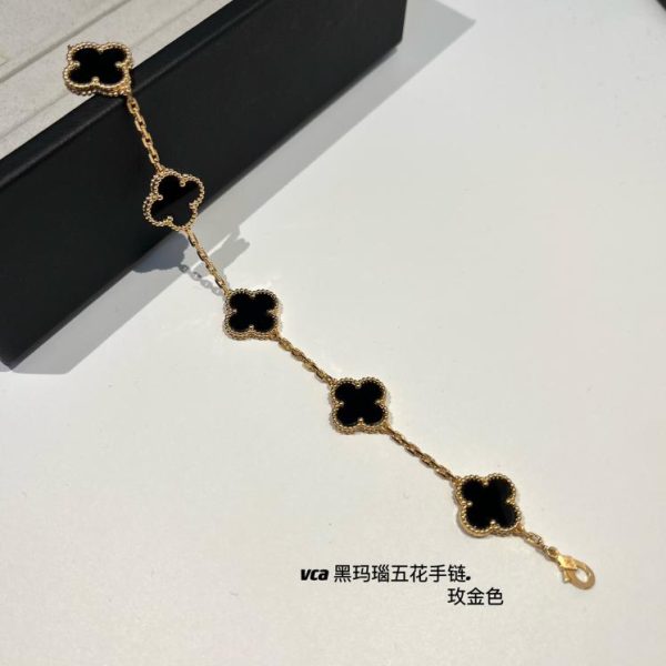 replica,repliche,fake,1:1,earrings,bracelet,ring,jewelry [Versione Top] Bracciale a cinque fiori di Van Cleef & Arpelsvca in onice nero