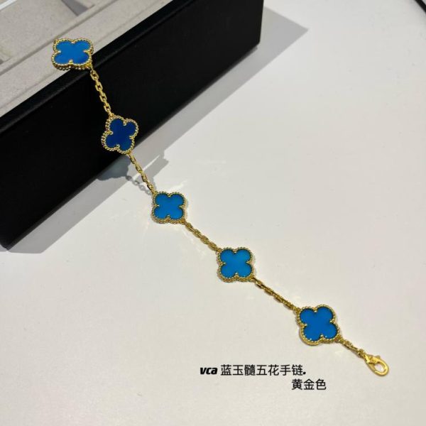 replica,repliche,fake,1:1,earrings,bracelet,ring,jewelry [Versione top] Bracciale Van Cleef & Arpelsvca a cinque fiori con calcedonio blu