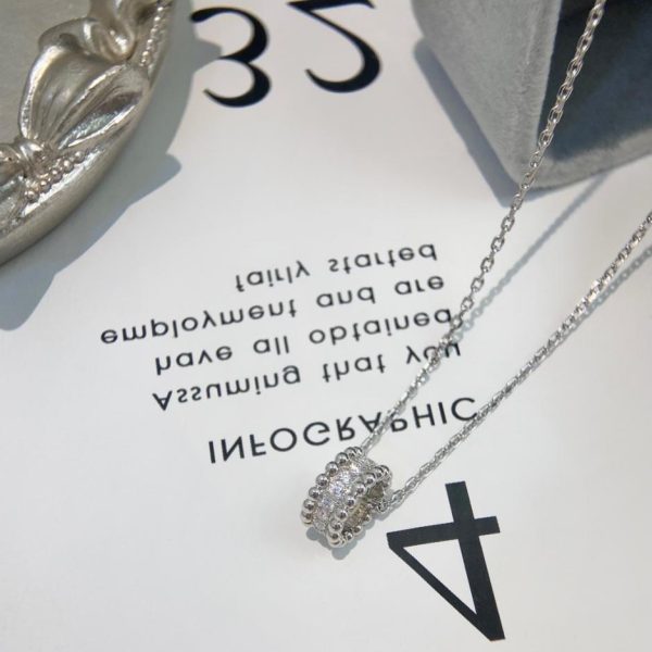 replica,repliche,fake,1:1,earrings,bracelet,ring,jewelry [Edizione Top] Collana serie Van Cleef & Arpels Perlee
