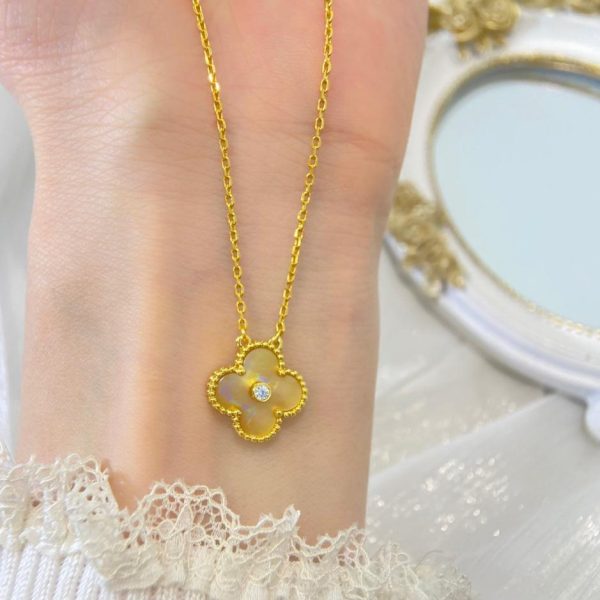 replica,repliche,fake,1:1,earrings,bracelet,ring,jewelry [Versione top] Collana classica di Van Cleef & Arpels con diamanti e quadrifoglio a fiore singolo