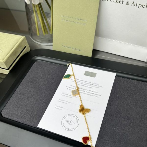 replica,repliche,fake,1:1,earrings,bracelet,ring,jewelry [Versione top] Bracciale portafortuna a quattro motivi di Van Cleef & Arpels