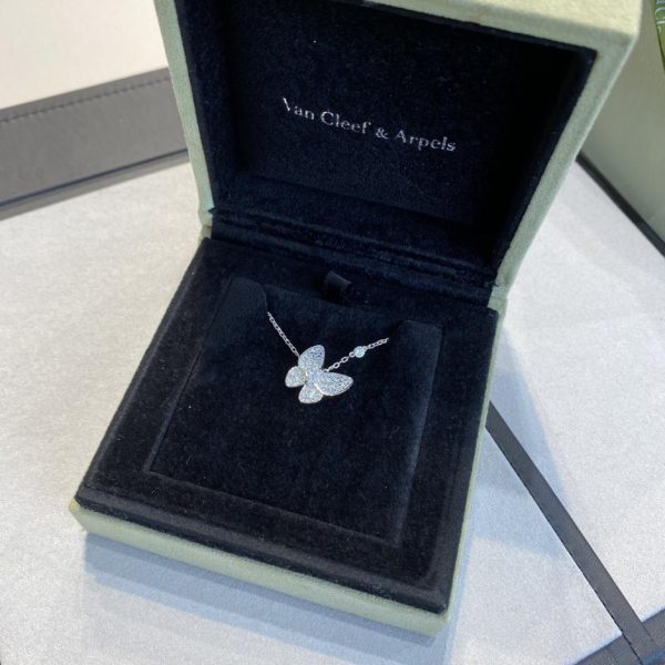 replica,repliche,fake,1:1,earrings,bracelet,ring,jewelry [Edizione Top] Collana a farfalla con diamanti pieni di Van Cleef & Arpels