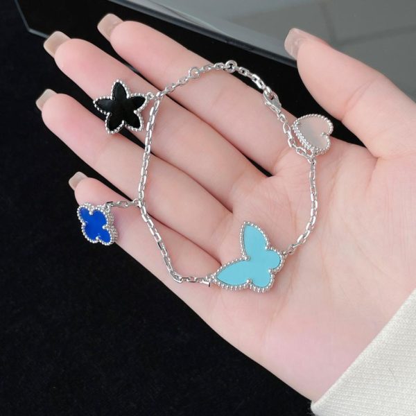 replica,repliche,fake,1:1,earrings,bracelet,ring,jewelry [Top Edition] Il braccialetto portafortuna a quattro fiori fuori catalogo di Van Cleef & Arpels Vc