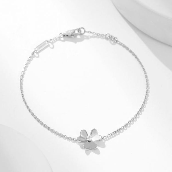 replica,repliche,fake,1:1,earrings,bracelet,ring,jewelry [Versione top] Bracciale in argento sterling con mini trifoglio di Van Cleef & Arpels