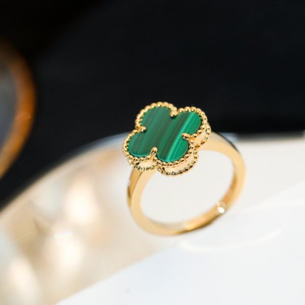 replica,repliche,fake,1:1,earrings,bracelet,ring,jewelry [Versione top] Anello quadrifoglio di Van Cleef & Arpels