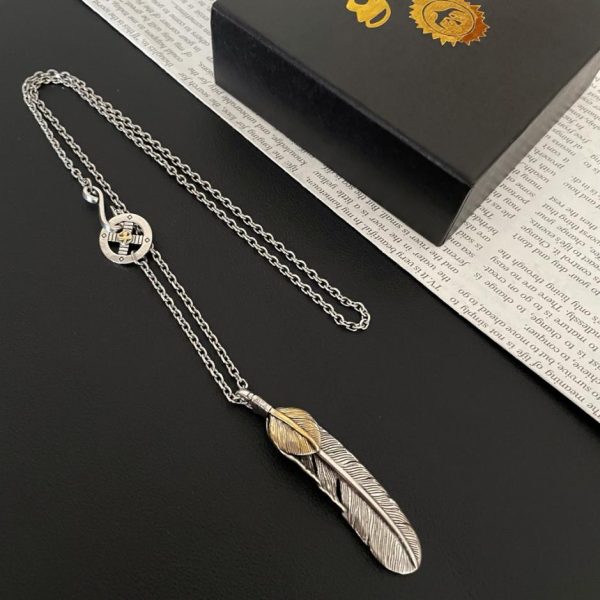 replica,repliche,fake,1:1,earrings,bracelet,ring,jewelry [Versione top] Collana con pendente in piuma Goro Takahashi di Goro