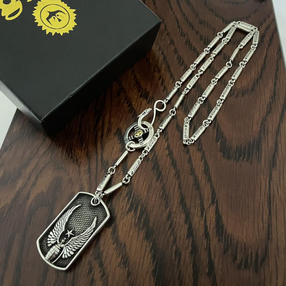 replica,repliche,fake,1:1,earrings,bracelet,ring,jewelry [Versione top] Collana con lettera di bambù con ciondolo a forma di aquila volante Takahashi Goro di goro