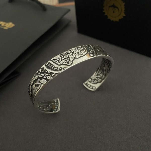 replica,repliche,fake,1:1,earrings,bracelet,ring,jewelry [Versione top] Bracciale Goro Takahashi Feather Lucky Cloud di goro