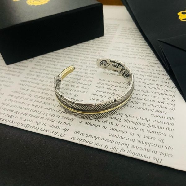 replica,repliche,fake,1:1,earrings,bracelet,ring,jewelry [Versione top] Bracciale con piume Goro Takahashi di Goro