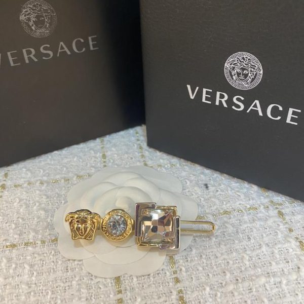 replica,repliche,fake,1:1,earrings,bracelet,ring,jewelry Ultimo fermaglio per capelli Versace