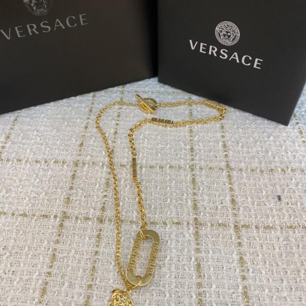 replica,repliche,fake,1:1,earrings,bracelet,ring,jewelry Ultima catena di prodotti Versace