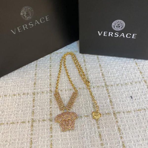 replica,repliche,fake,1:1,earrings,bracelet,ring,jewelry Ultima catena di prodotti Versace