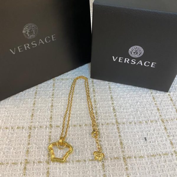 replica,repliche,fake,1:1,earrings,bracelet,ring,jewelry Ultima catena di prodotti Versace
