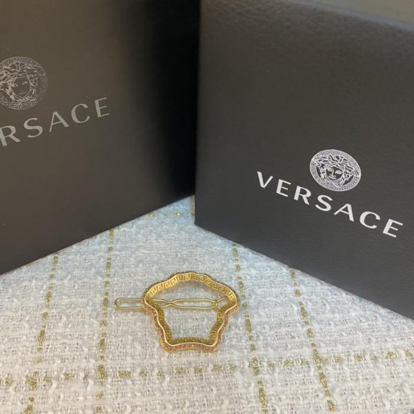 replica,repliche,fake,1:1,earrings,bracelet,ring,jewelry Ultimo tornante di Versace