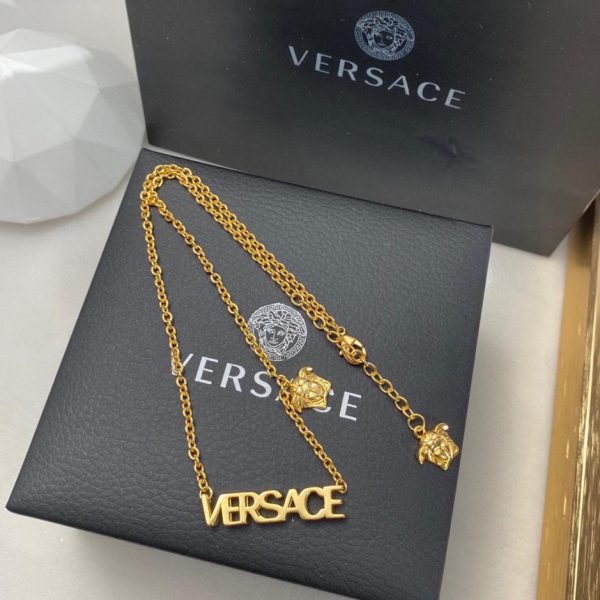replica,repliche,fake,1:1,earrings,bracelet,ring,jewelry Collana Versace