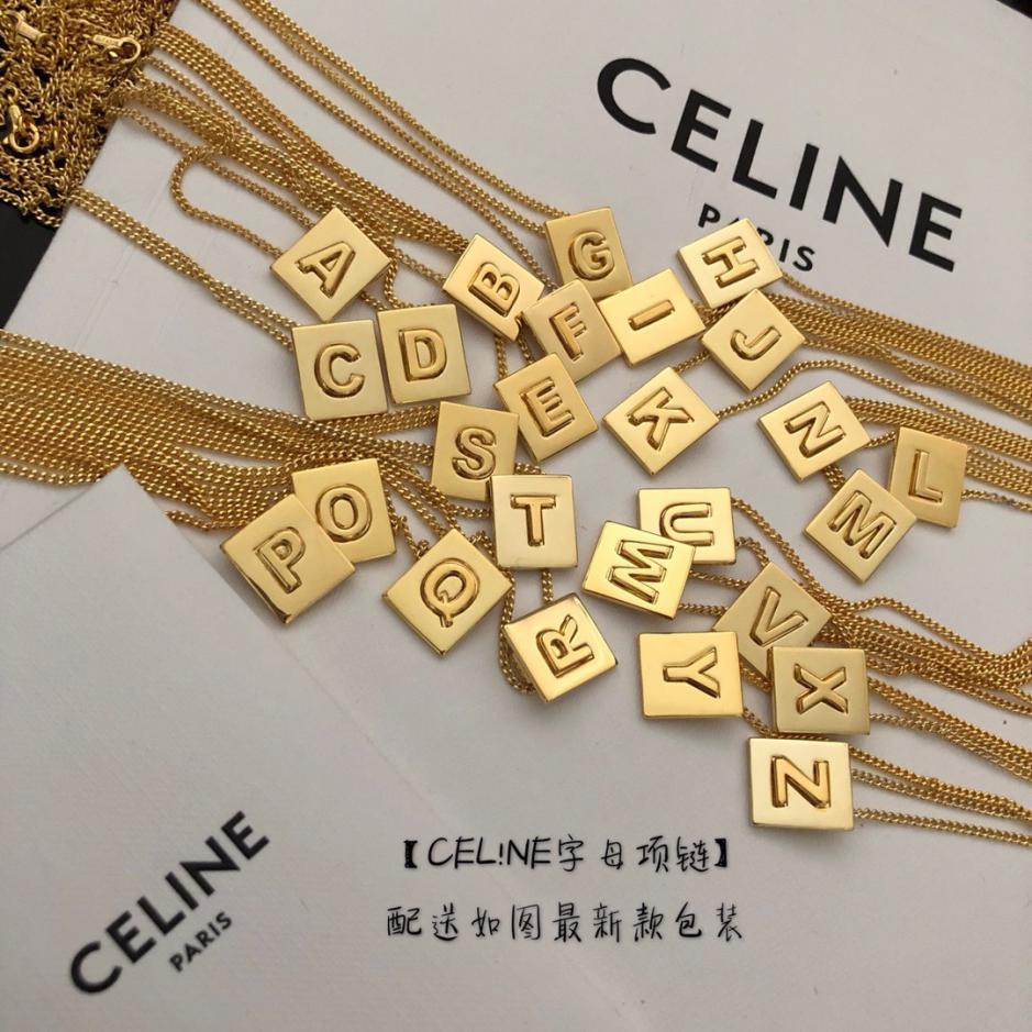 replica,repliche,fake,1:1,earrings,bracelet,ring,jewelry Collana con lettera quadrata Celine