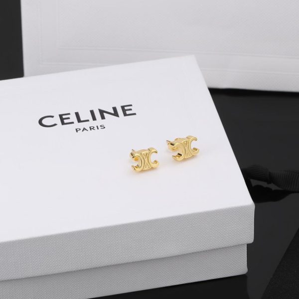 Nuovi orecchini di perle Caixuanmen di Celine