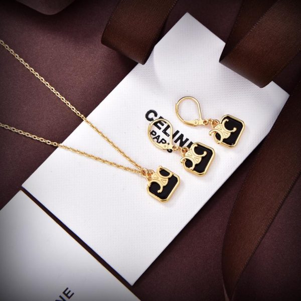 replica,repliche,fake,1:1,earrings,bracelet,ring,jewelry Collana nuova collana Celine