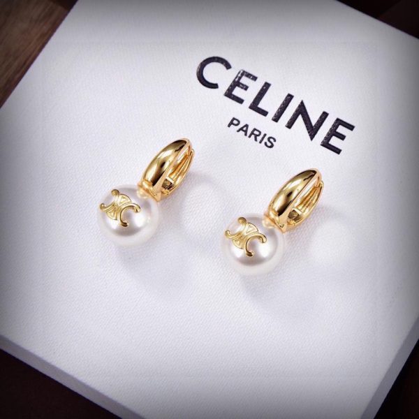 replica,repliche,fake,1:1,earrings,bracelet,ring,jewelry I nuovi orecchini di perle dell’Arco di Trionfo di Celine