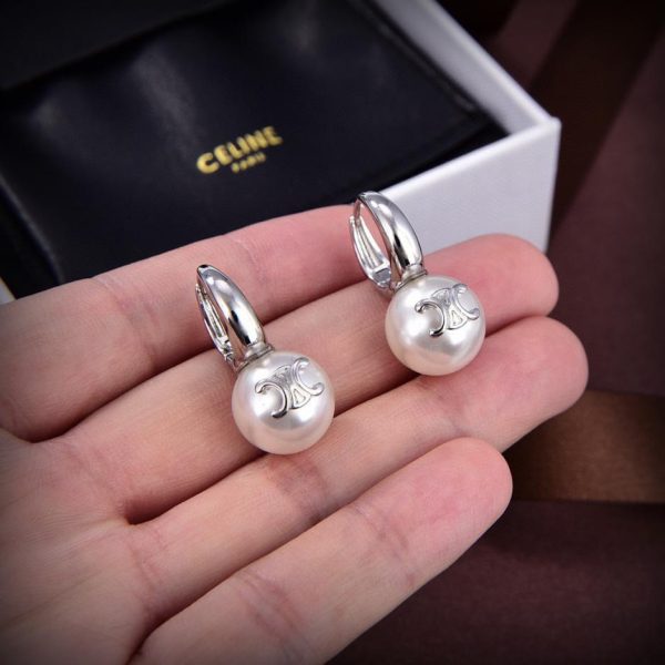 replica,repliche,fake,1:1,earrings,bracelet,ring,jewelry Nuovi orecchini Celine