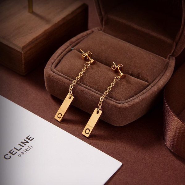 Orecchini in stile liberty di Celine