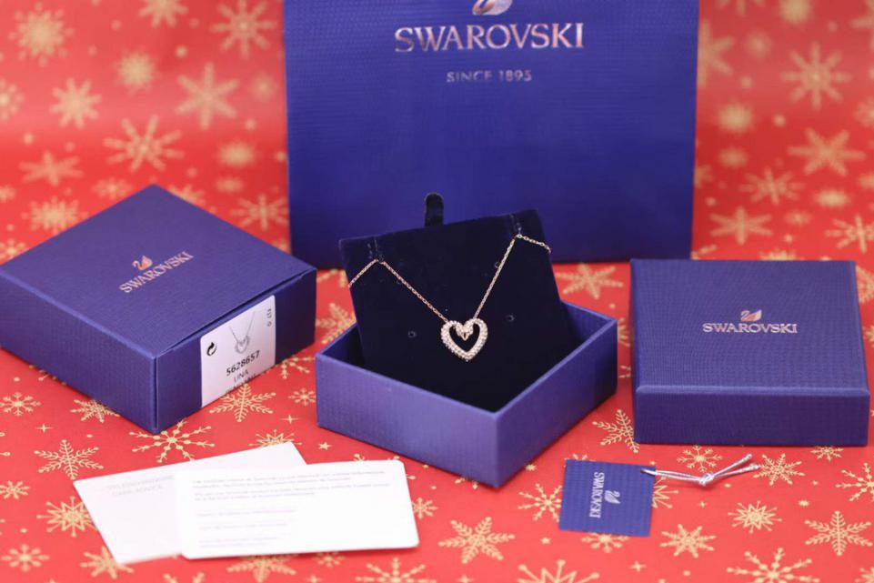 replica,repliche,fake,1:1,earrings,bracelet,ring,jewelry Collana con clavicola con diamanti Swarovski