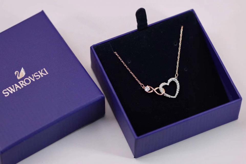 replica,repliche,fake,1:1,earrings,bracelet,ring,jewelry Collana Swarovski replica,repliche,fake,1:1,earrings,bracelet,ring,jewelry Collana Swarovski
