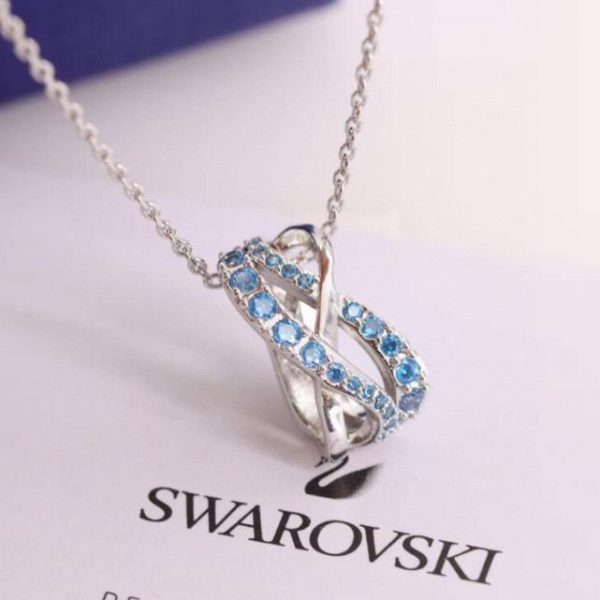 replica,repliche,fake,1:1,earrings,bracelet,ring,jewelry Collana con perline con trasferimento Swarovski