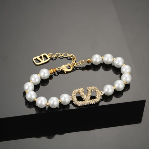 Bracciale di perle Valentino