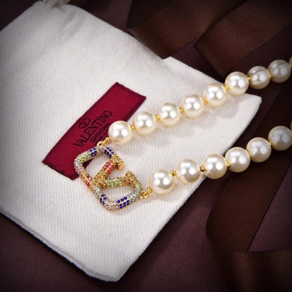 Collana di perle Valentino