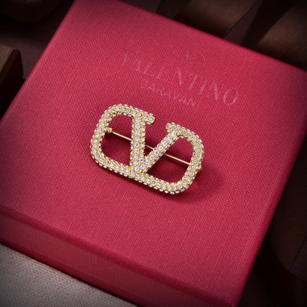 replica,repliche,fake,1:1,earrings,bracelet,ring,jewelry Spilla Valentino