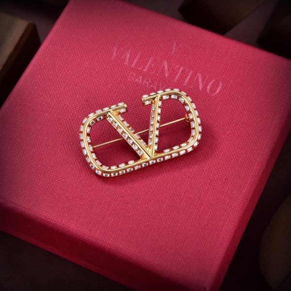replica,repliche,fake,1:1,earrings,bracelet,ring,jewelry Spilla Valentino