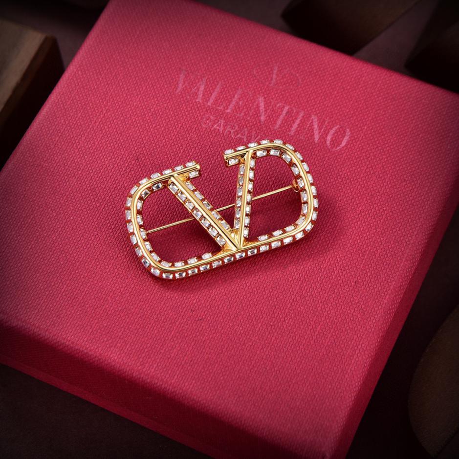 replica,repliche,fake,1:1,earrings,bracelet,ring,jewelry Spilla Valentino replica,repliche,fake,1:1,earrings,bracelet,ring,jewelry Spilla Valentino