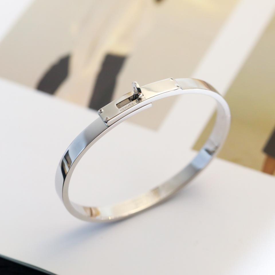 replica,repliche,fake,1:1,earrings,bracelet,ring,jewelry Bracciale Hermes Kelly senza diamanti