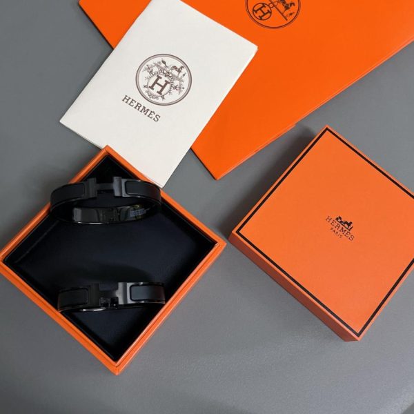 Bracciale Hermes H in smalto nero
