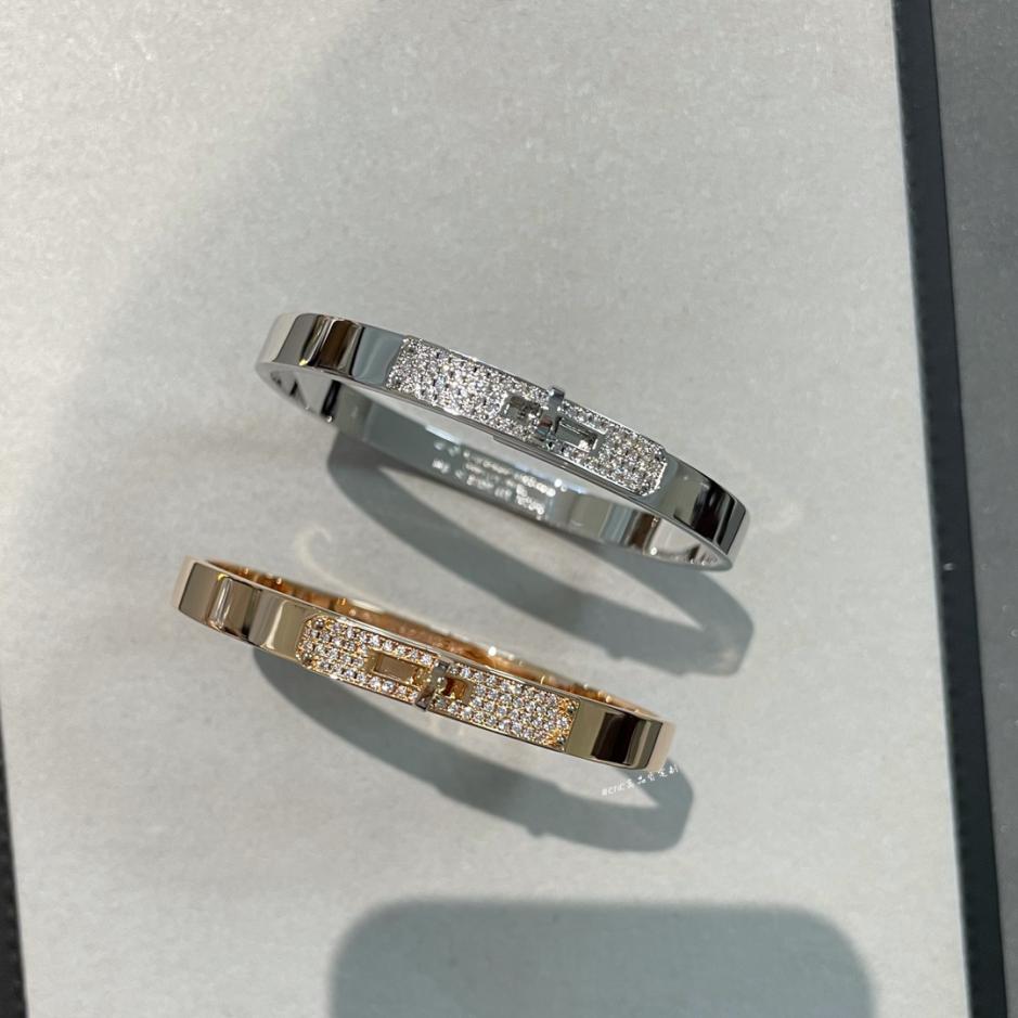 replica,repliche,fake,1:1,earrings,bracelet,ring,jewelry Bracciale HermesKelly/modello mezzo diamante replica,repliche,fake,1:1,earrings,bracelet,ring,jewelry Bracciale HermesKelly/modello mezzo diamante