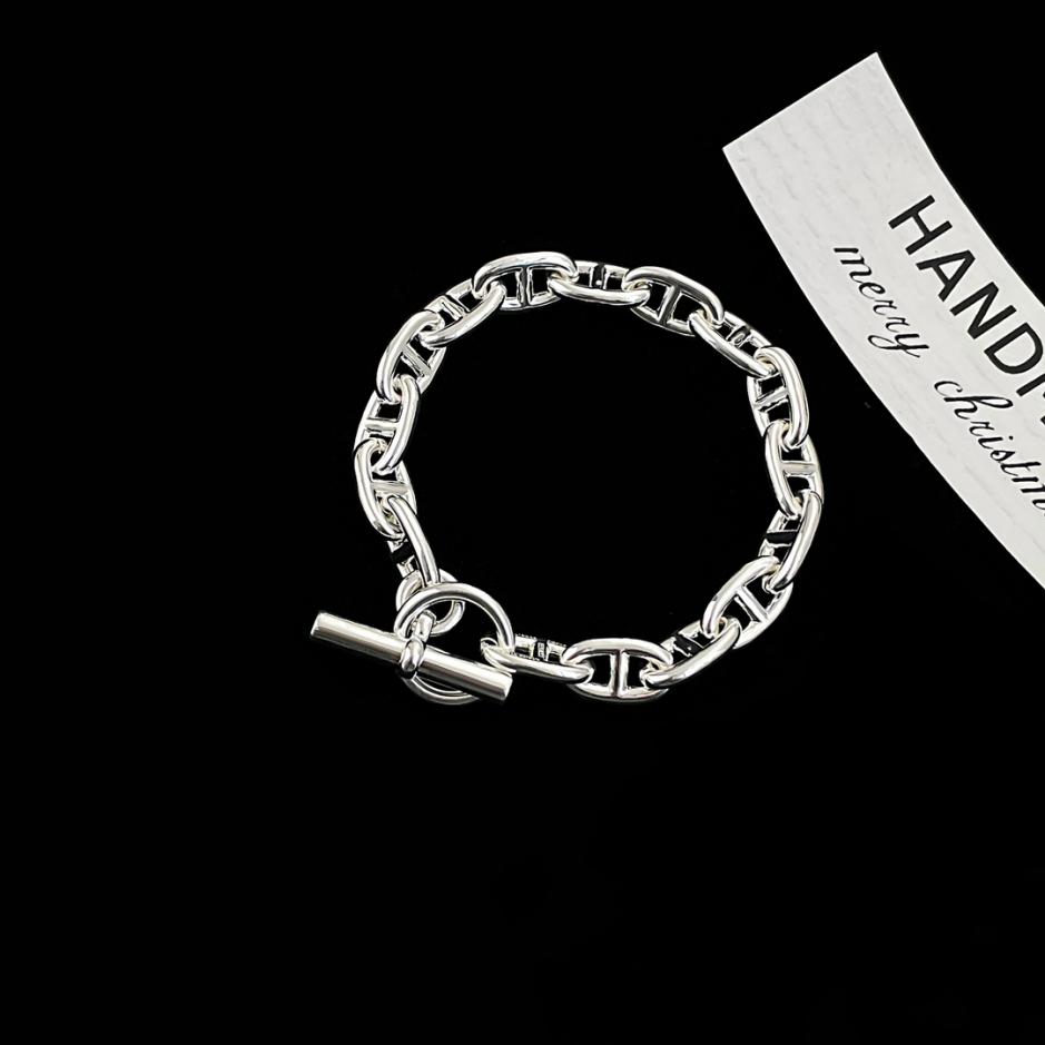 replica,repliche,fake,1:1,earrings,bracelet,ring,jewelry Bracciale Hermes grande con naso di maiale da uomo replica,repliche,fake,1:1,earrings,bracelet,ring,jewelry Bracciale Hermes grande con naso di maiale da uomo