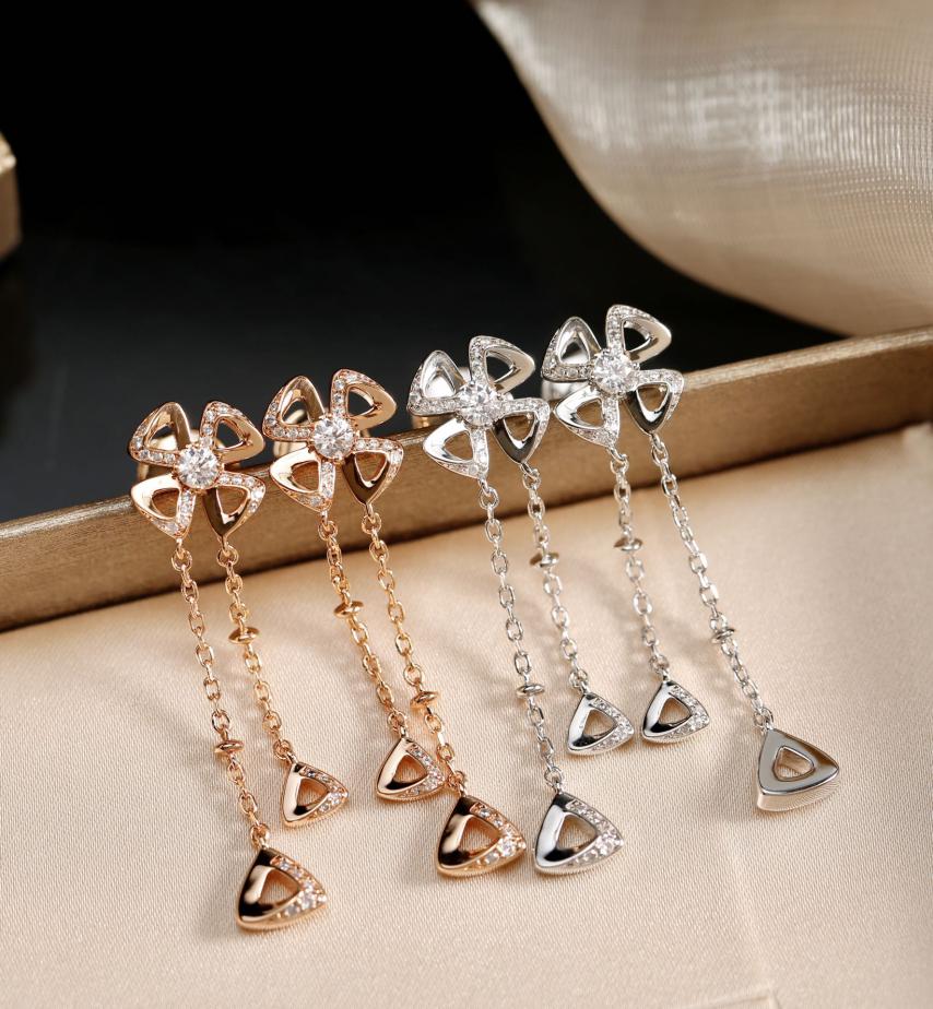 replica,repliche,fake,1:1,earrings,bracelet,ring,jewelry Serie Bvlgari Fiorever replica,repliche,fake,1:1,earrings,bracelet,ring,jewelry Serie Bvlgari Fiorever