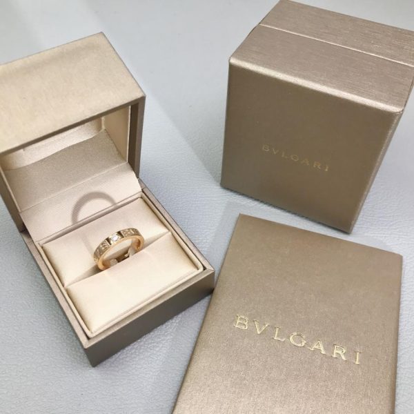 replica,repliche,fake,1:1,earrings,bracelet,ring,jewelry Anello Bvlgari BVL@ARI